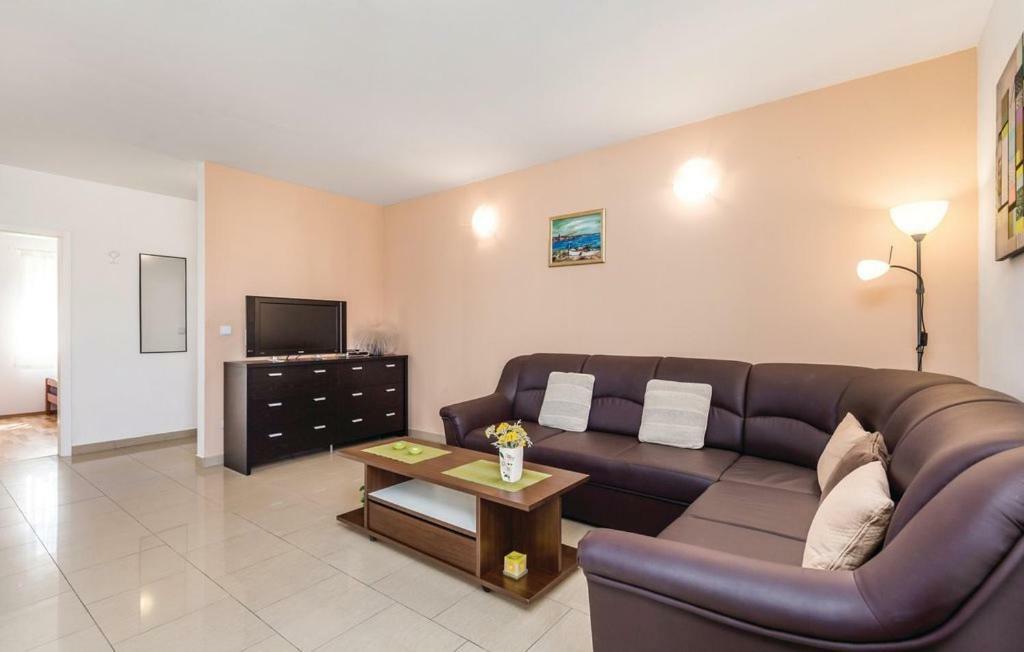 Apartments Duplic ปอฟเลียนา ภายนอก รูปภาพ